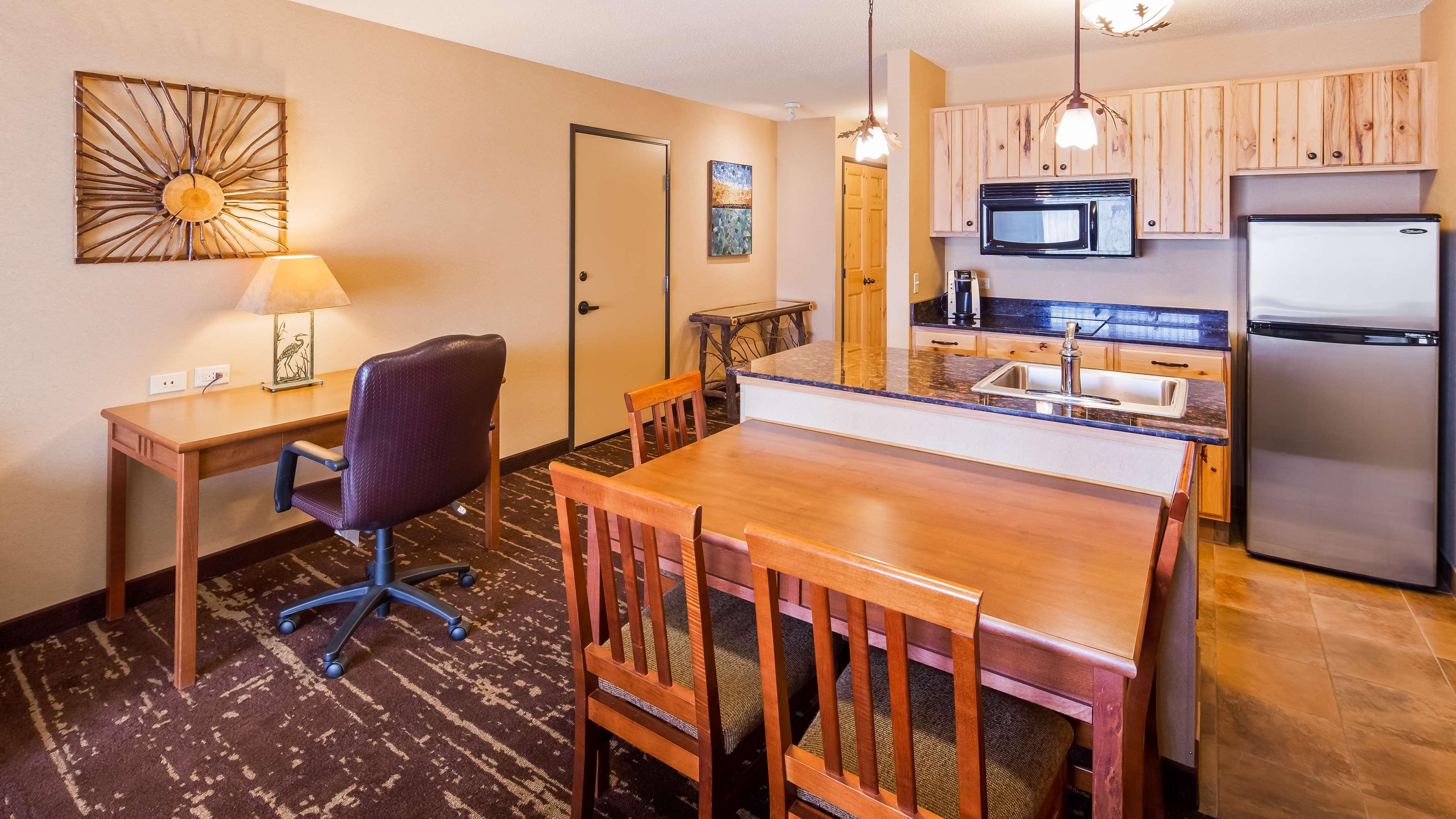 Best Western Premier The Lodge On Lake Detroit Detroit Lakes Dış mekan fotoğraf