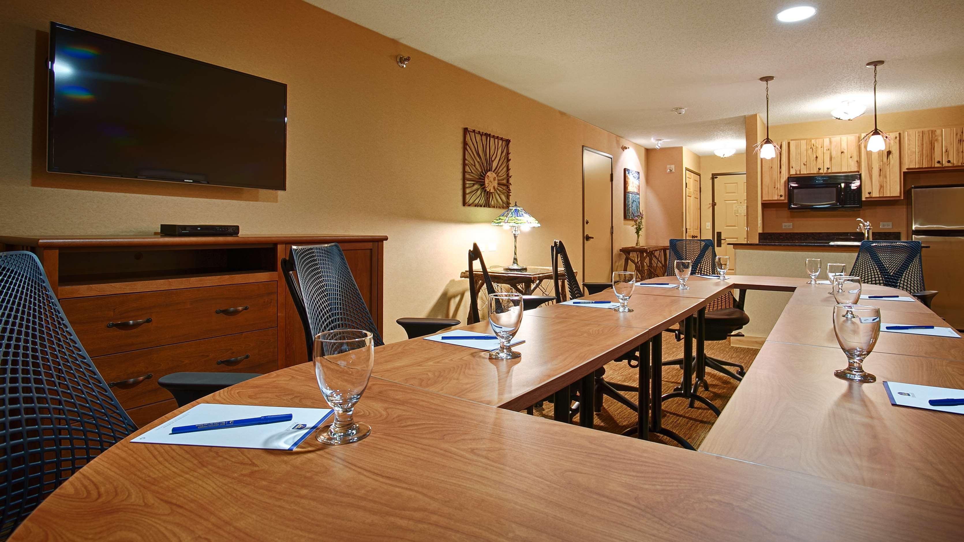 Best Western Premier The Lodge On Lake Detroit Detroit Lakes Dış mekan fotoğraf