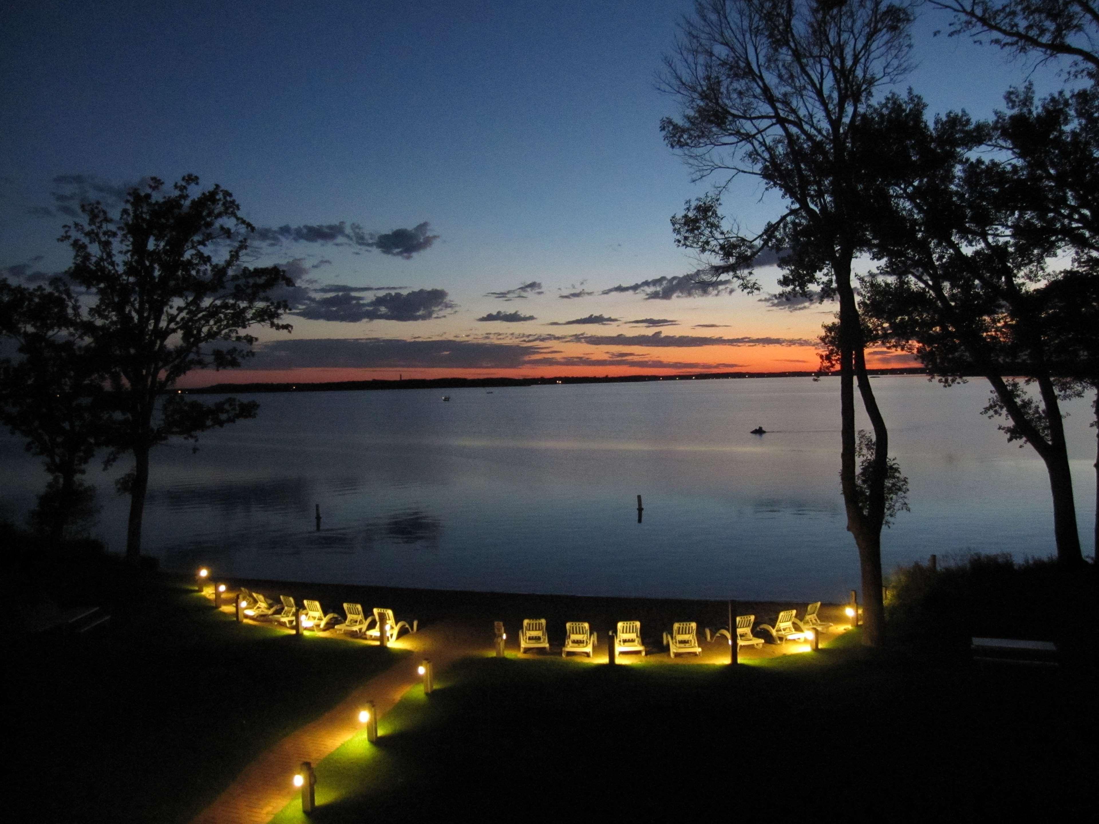 Best Western Premier The Lodge On Lake Detroit Detroit Lakes Konforlar fotoğraf