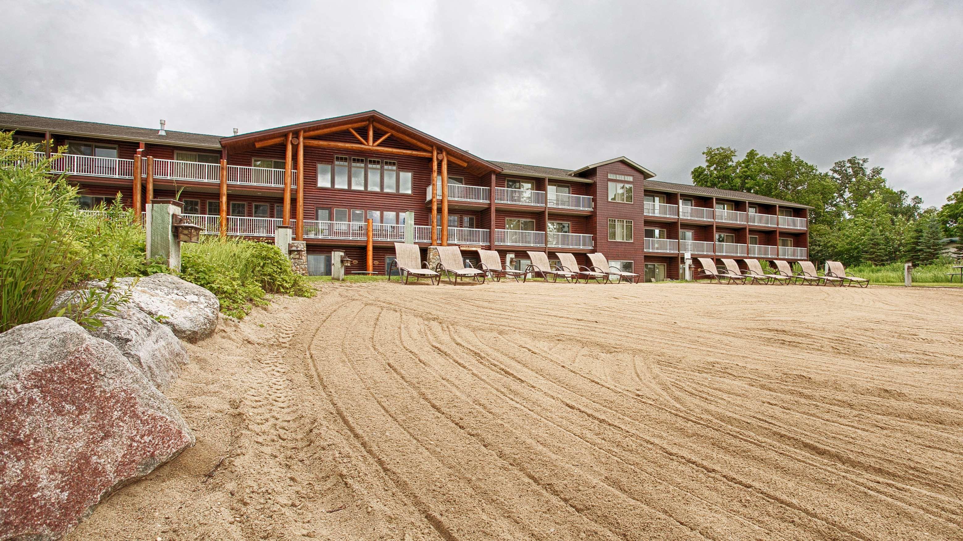 Best Western Premier The Lodge On Lake Detroit Detroit Lakes Dış mekan fotoğraf