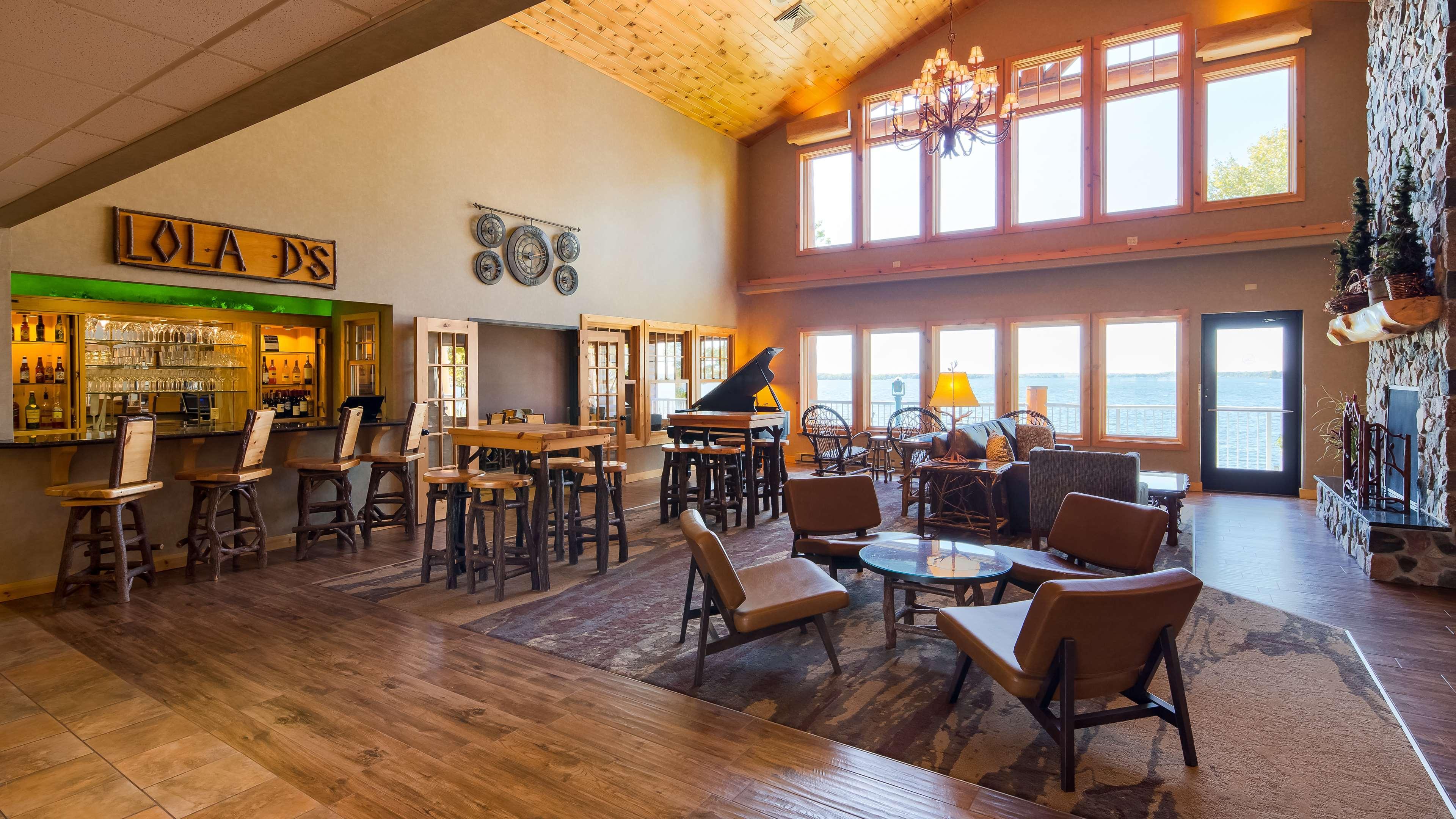 Best Western Premier The Lodge On Lake Detroit Detroit Lakes Dış mekan fotoğraf